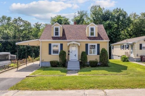 200 Papineau Ave, Woonsocket, RI 02895-3637