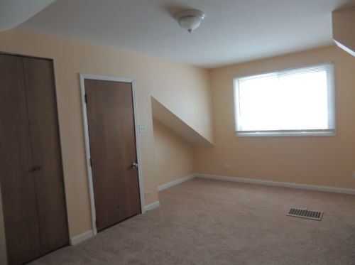 805 Seminary Ave, Bull Valley IL 60098-2742 exterior