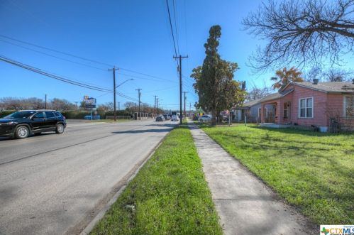 714 Division Ave, San Antonio TX 78225-2500 exterior