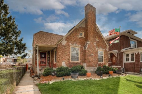 8121 Champlain Ave, Chicago, IL 60619-5003