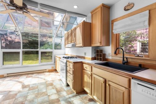 2509 Kendall Ave, Madison WI 53705-3846 exterior