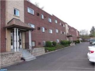 13555 Philmont Ave, Philadelphia PA  19116-1122 exterior