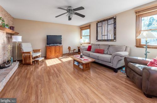 432 Labrador Trl, Harrison Township NJ 08062-3220 exterior