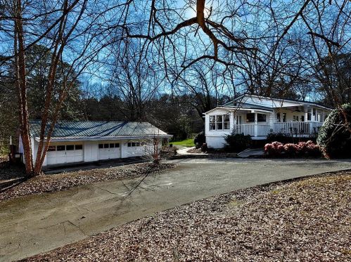 3439 Clay Rd, Austell, GA 30106-1616