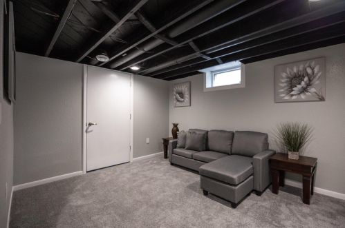 4334 70th St, Milwaukee WI  53216-1168 exterior