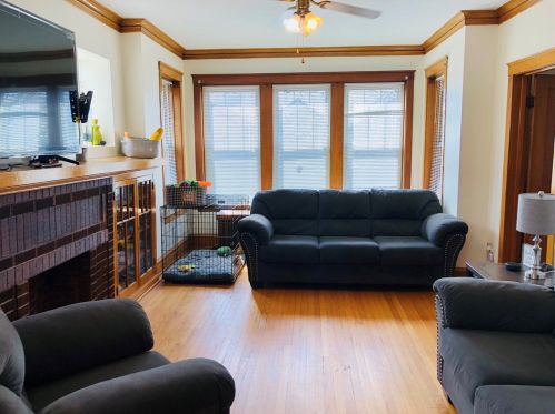 5754 Ainslie St, Chicago IL 60706-3414 exterior