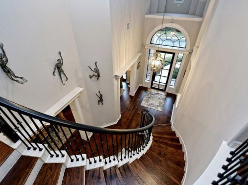 11512 Eagles Gln Dr, Austin TX 78732-2089 exterior