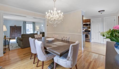 30 Springfield Ave, Cranford NJ 07016-2144 exterior