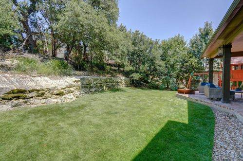 6232 Aviara Dr, Austin, TX 78735-8091