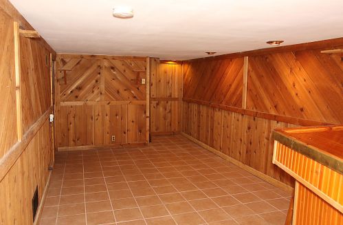 1638 Howard Ave, Milwaukee WI 53221-1928 exterior