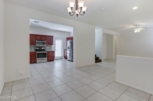 2694 73 Dr, Phoenix AZ 85043-2044 exterior