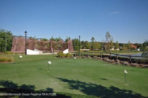 17 Spencer Dr, Jackson Twp NJ  08527-4389 exterior