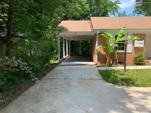 1410 Briarcliff Rd, Atlanta GA  30306-2216 exterior