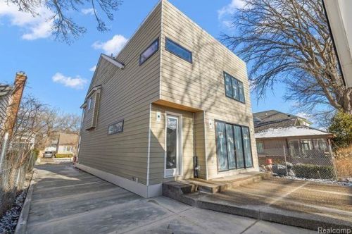 1852 Holland St, Bham MI 48009-6856 exterior