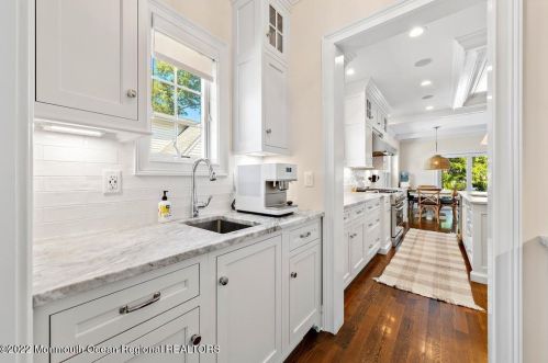 33 Park Ave, Locust NJ  07760-1523 exterior