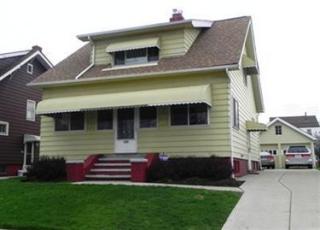 4830 13th St, Cleveland, OH 44109-5615