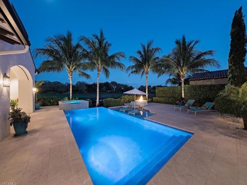 1460 Anhinga Pt, Naples FL 34105-2790 exterior