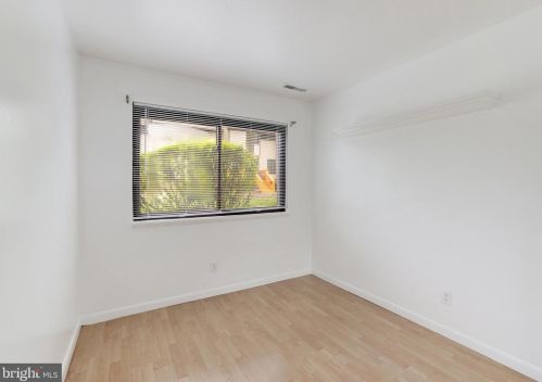 1758 Westwind Way, Mc Lean VA 22102-1612 exterior