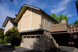 10104 Congress Pl, Cupertino, CA 95014-5721