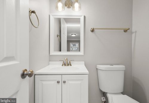 113 Monument St, Rockville MD 20850-2836 exterior