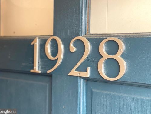 1928 5th St, Philadelphia, PA 19122-2123