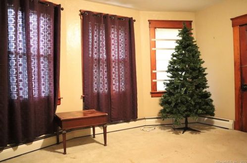 139 Albany Ave, New Britain, CT 06053-3556