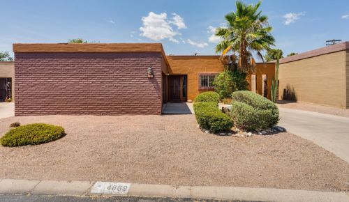 4869 Water St, Tucson, AZ 85712-5708