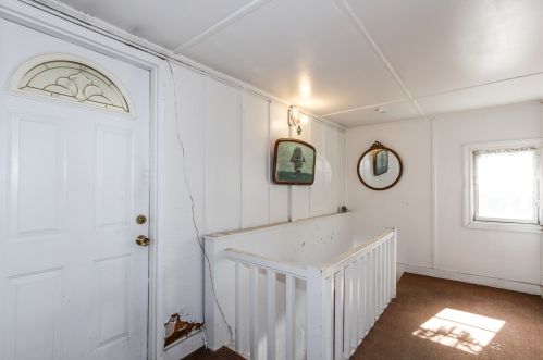 4 Westville Rd, Plaistow NH exterior