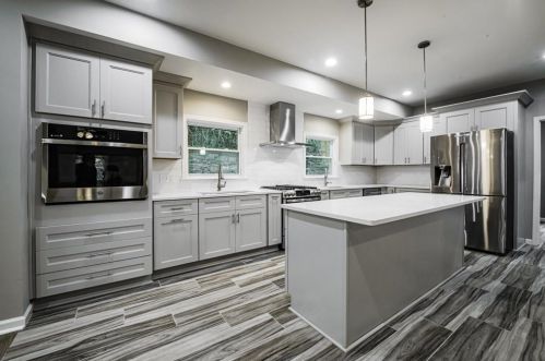 1411 Dalewood Dr, Atlanta, GA 30329-3407