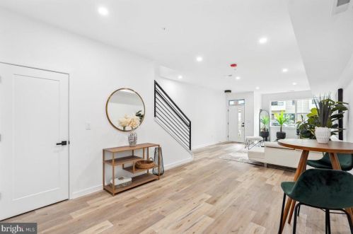 2523 Elvans Rd, Washington DC 20020-3505 exterior