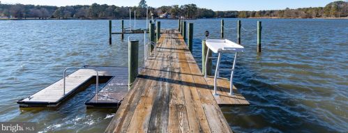 23704 Mount Pleasant Landing Cir, Saint Michaels MD 21663-2516 exterior