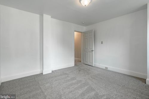 3 Walnut St, Pottstown PA 19464-5418 exterior