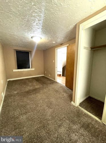 10 Upland Ave, Chester PA 19015-2445 exterior