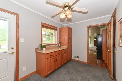 5551 Jerelyn Pl, Milwaukee WI 53219-2275 exterior