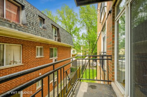 5533 Higgins Ave, Chicago IL  60630-2110 exterior