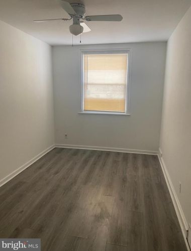 511 Godfrey Ave, Philadelphia PA 19126-3833 exterior