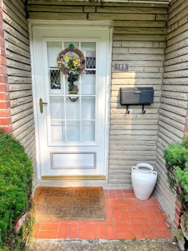 189 Inglewood Dr, Pittsburgh, PA 15228-1505