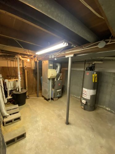 11816 Greenwood Ave, Bull Valley IL 60098-2826 exterior