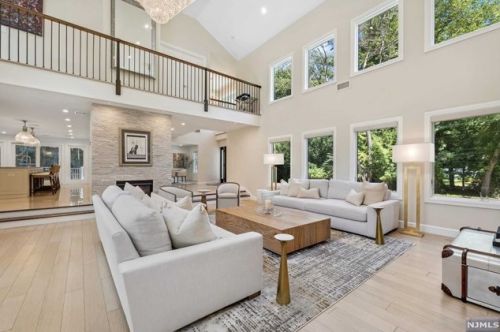 177 Orchard Rd, Demarest NJ  07627-1715 exterior