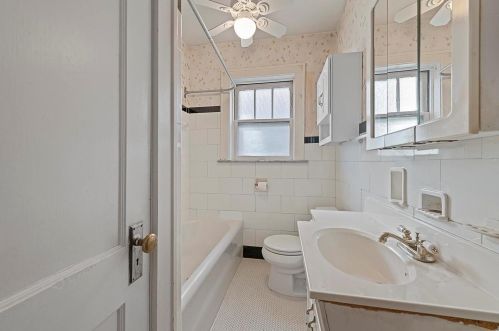 5318 Murdoch Ave, Saint Louis MO 63109-2951 exterior