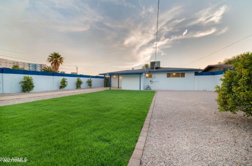 4111 4 Ave, Phoenix AZ 85041-5745 exterior