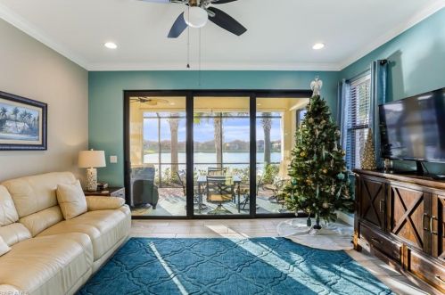 1503 Oceania Dr, Naples FL 34113 exterior