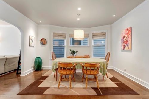 3056 Hoyne Ave, Chicago IL 60643-1121 exterior