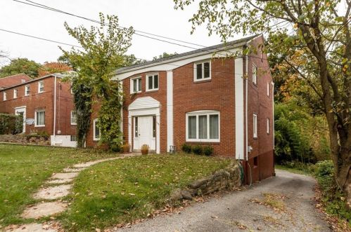 368 Anawanda Ave, Pittsburgh PA  15228-2439 exterior