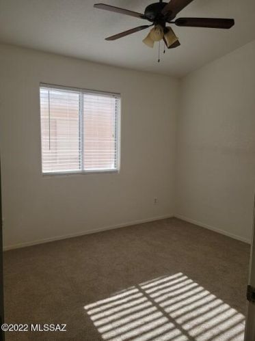 10211 Paseo Juan Tabo, Tucson AZ  85747-5260 exterior