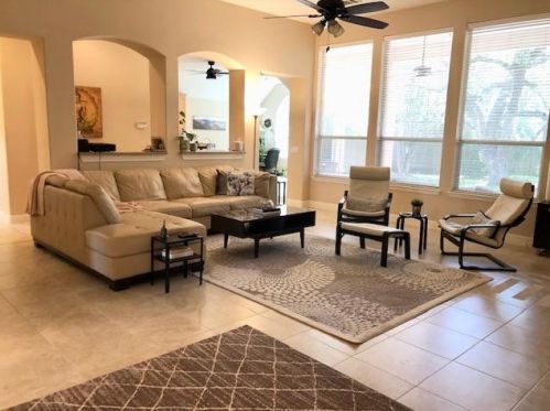 8201 Endeavor Cir, Austin TX  78726-1722 exterior