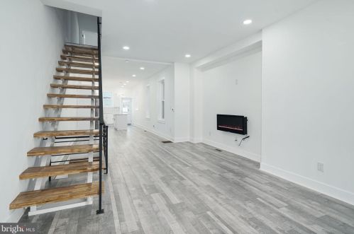 2238 17th St, Philadelphia PA  19132-4403 exterior