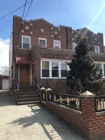 2330 Laconia Ave, Bronx, NY 10469-1441