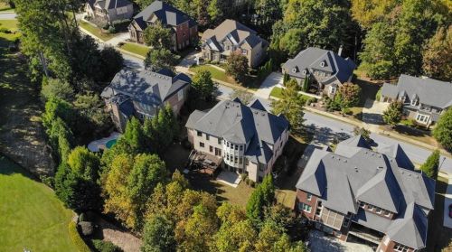 3927 Dahlwiny Ct, Atlanta GA 30350-1153 exterior