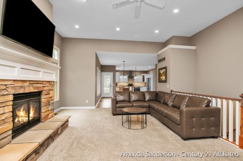 5920 Simon Ct, Wyoming MI exterior